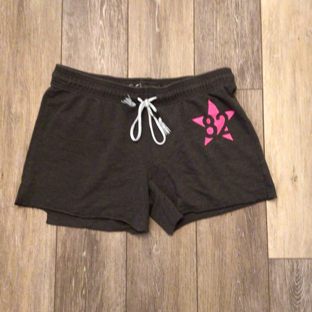 Cut-Off Stretchy Shorts